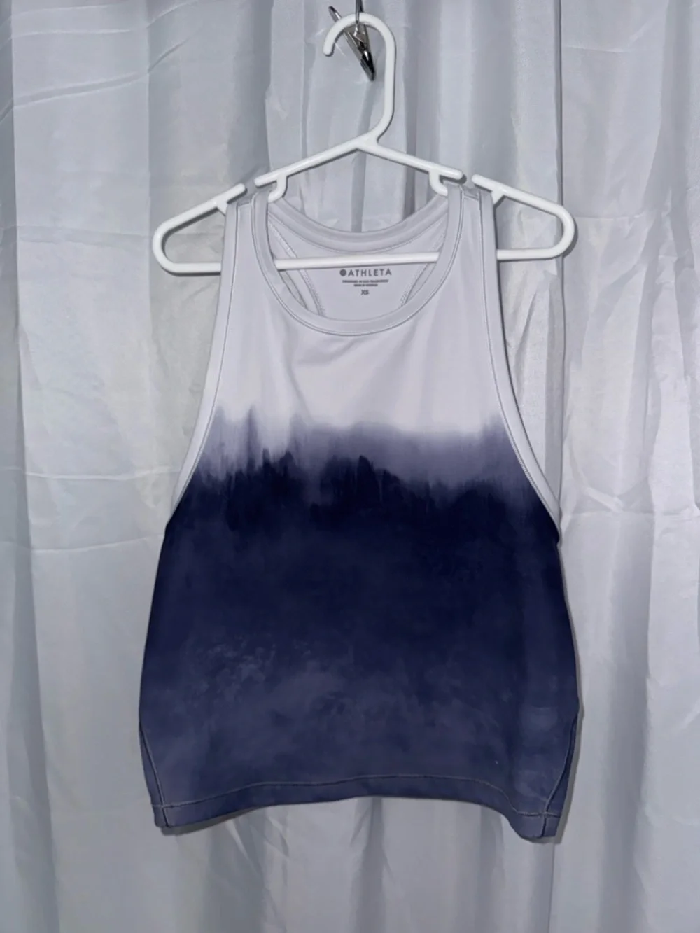 Athleta White to Navy Ombre Performance Tank